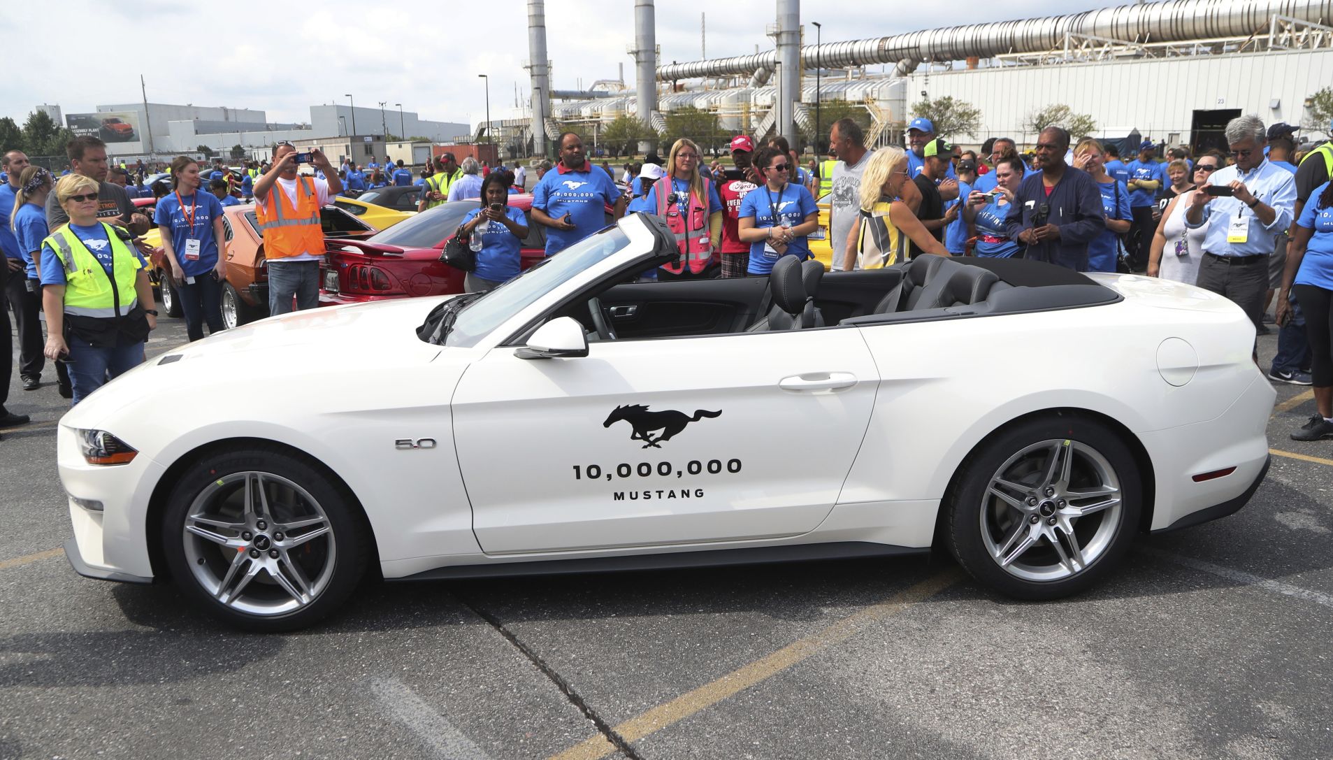 APTOPIX 10 Millionth Mustang